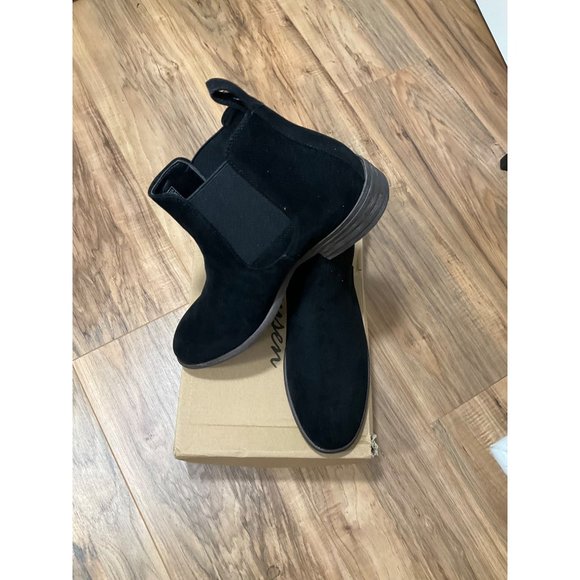 NWB - Jousen Men\'s Chelsea Boots Black Casual Suede Elastic Ankle Boots  Size: 9 main image 13